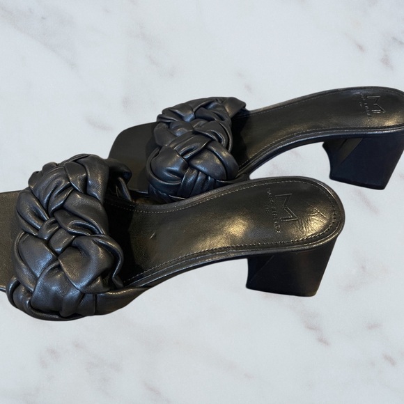 Marc Fisher Cerita Slide Sandals. 7.5 M Black - Picture 11 of 11